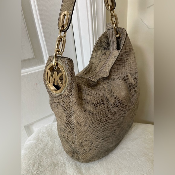 Michael Kors Snake Print bag GUC - Picture 3 of 10